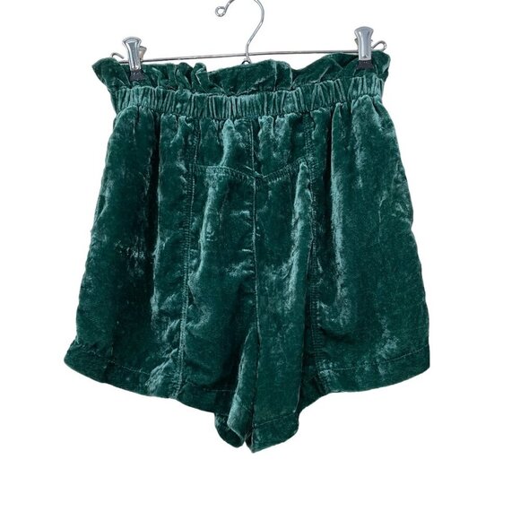 Free People Size S At First Sight Velvet Shorts Paper Bag Waist Pleated Green - Picture 6 of 6